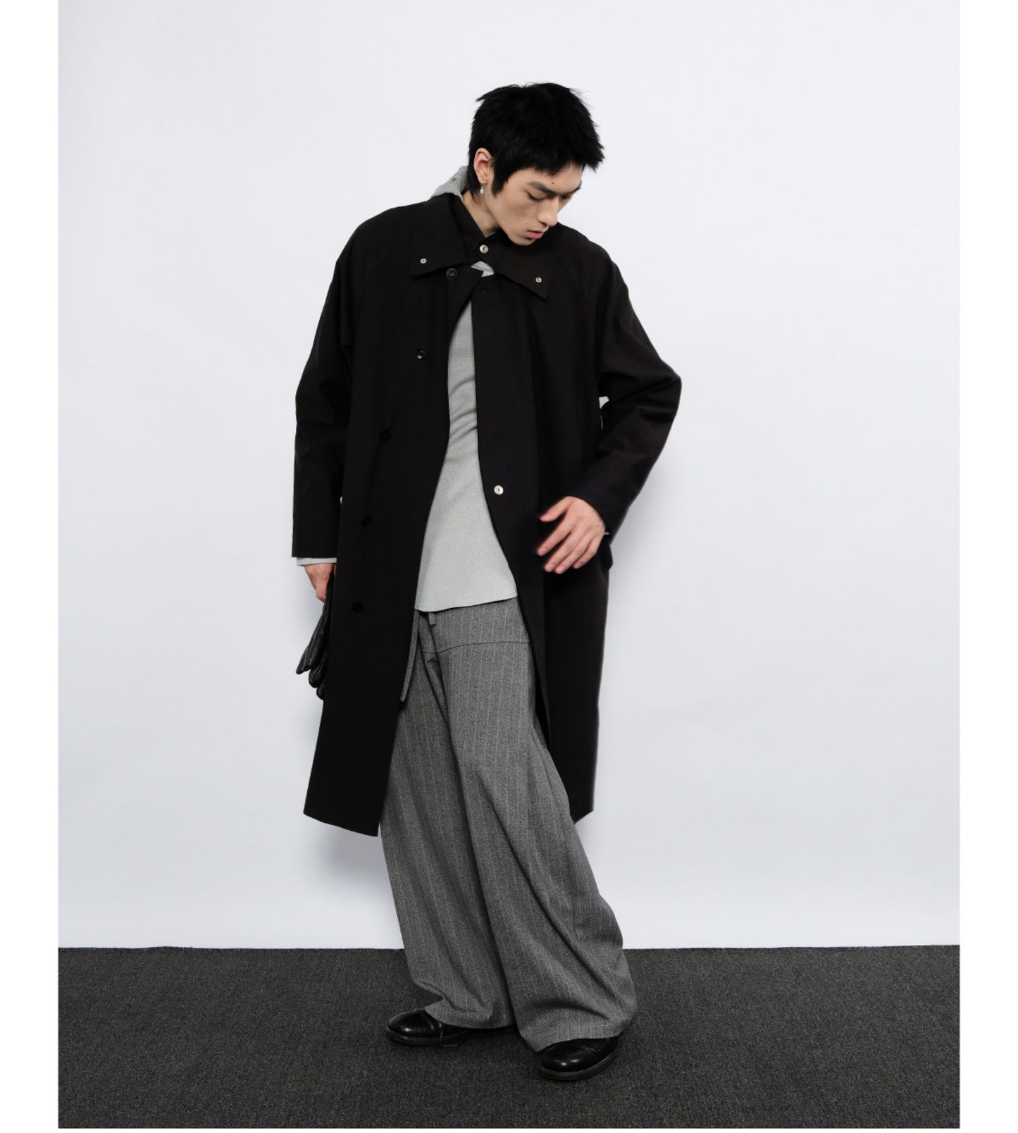 Slightly wrinkled finish Trench coat