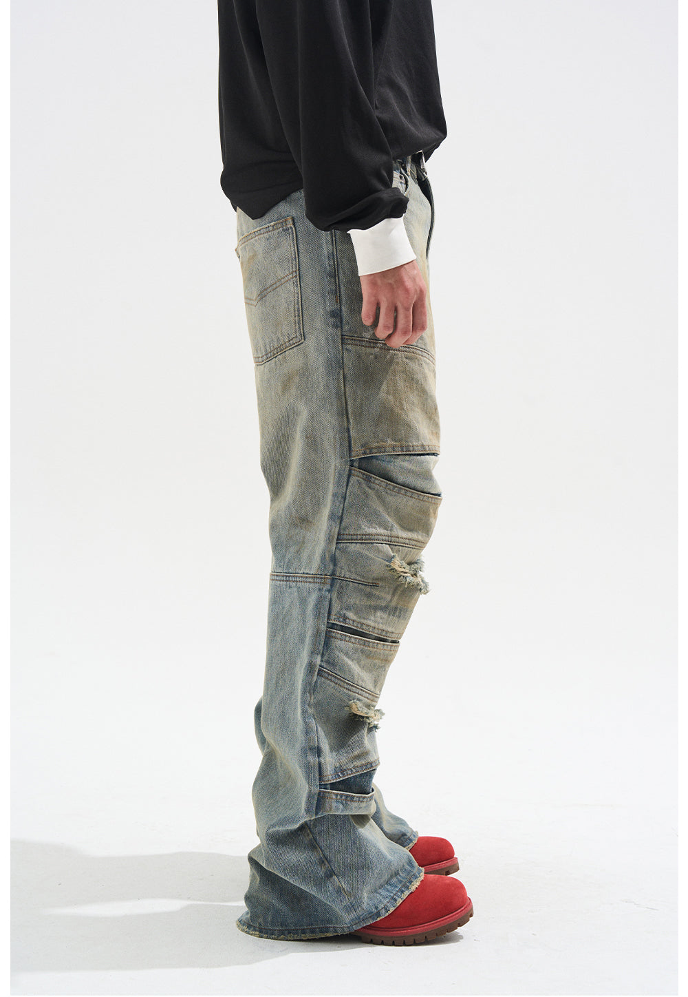 Split Wash Dirty Jeans