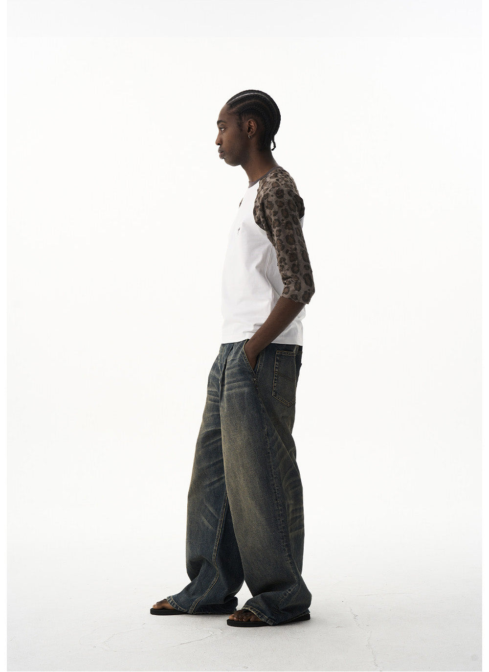 Raglan Leopard Print T-Shirt